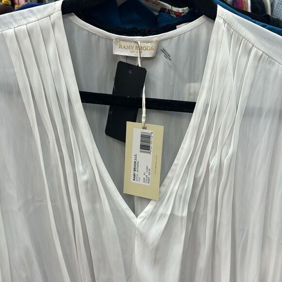 Ramy Brooke blouse - Picture 6 of 6